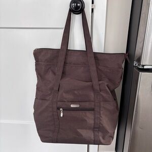 Baggallini travel tote
